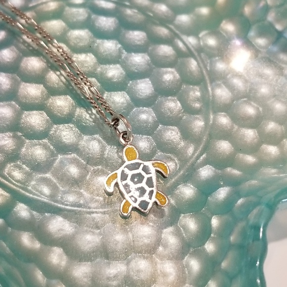Turtle Necklace - Sterling Silver - Picture 2 of 3